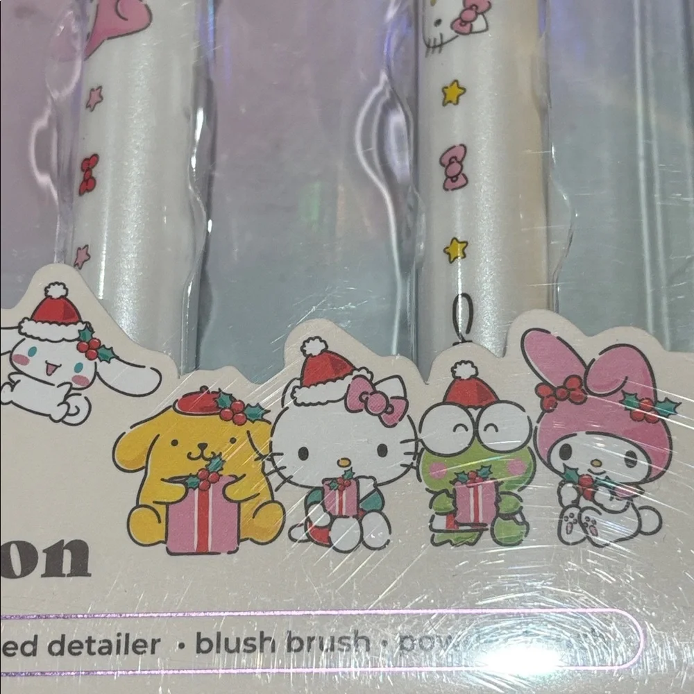 NIB The Creme Shop Hello Kitty holiday  5 brush set